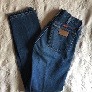 Vintage high waisted Wrangler mom jeans 14MWZG